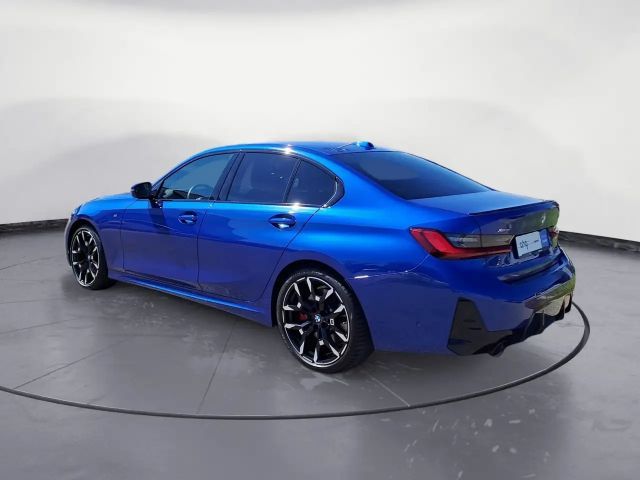 BMW 320 320d M-Sport Sedan xDrive