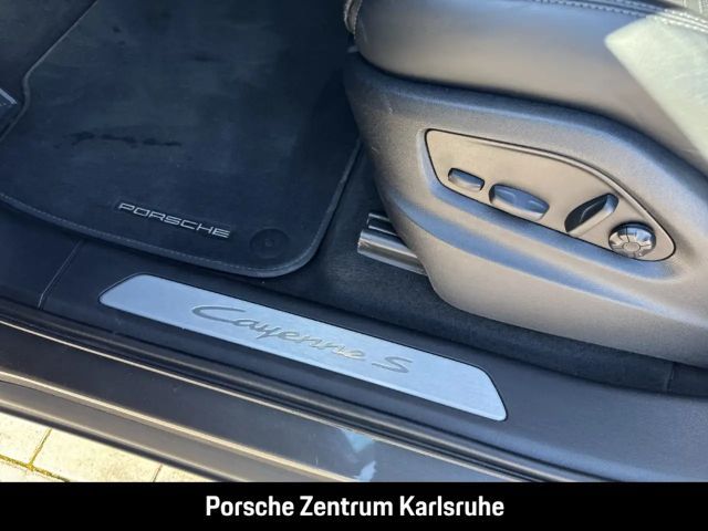 Porsche Cayenne Coupé E-Hybrid S