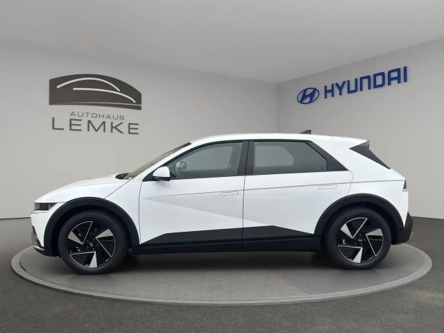 Hyundai IONIQ 5 IONIQ 5 63 kWh + WÄRMEPUMPE - WENIG KM