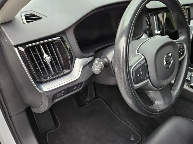 Volvo V60 Geartronic Momentum