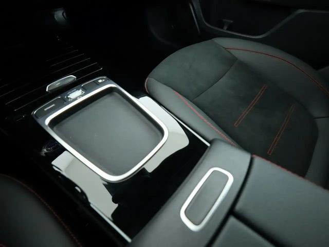 Mercedes-Benz A 200 AMG Line