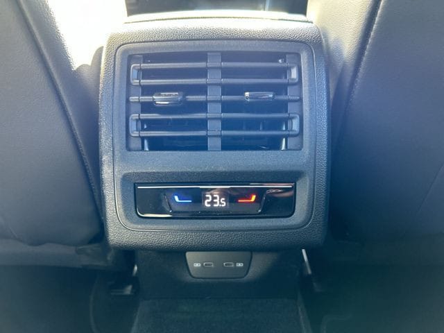 Volkswagen Golf 1.5 eTSI Golf VIII