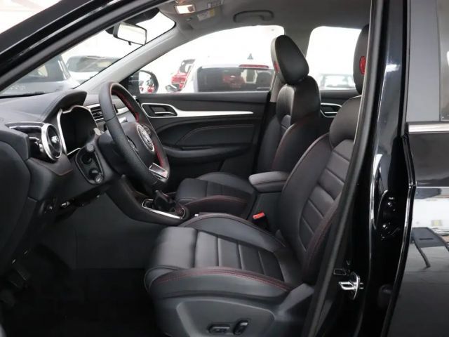 MG ZS Luxury
