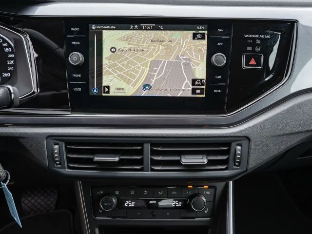 Volkswagen Polo 1.0 TSI DSG Highline