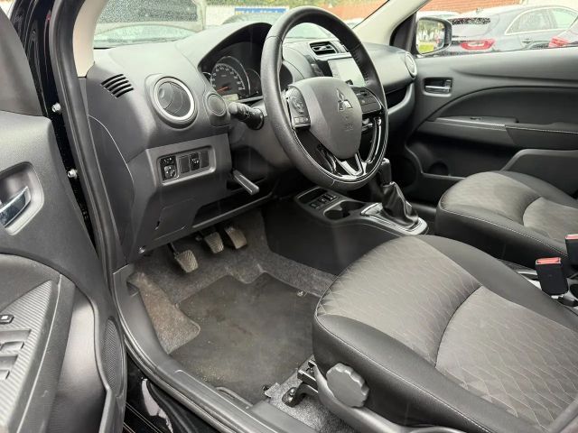 Mitsubishi Space Star Star