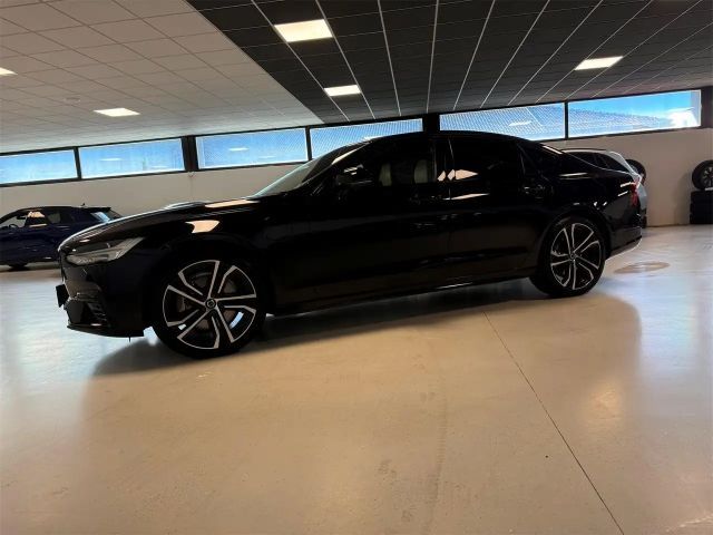 Volvo S90 AWD Dark Plus Recharge T8