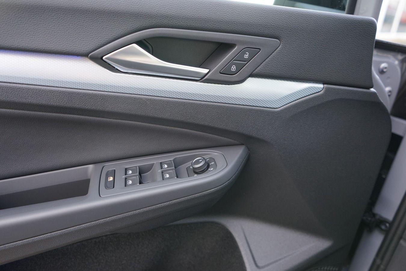 Volkswagen Golf 1.5 eTSI Golf VIII