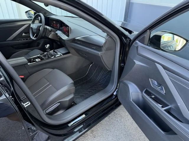 Opel Astra GS-Line Grand Sport