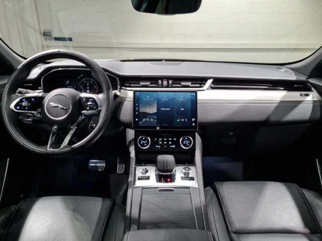 Jaguar F-Pace AWD D300 R-Dynamic