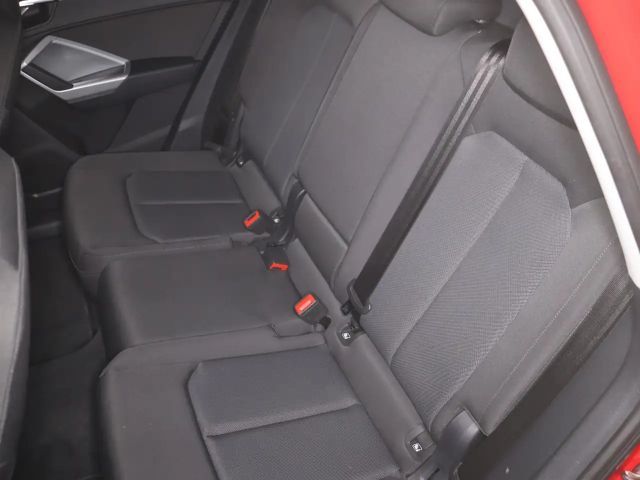 Audi Q3 35 TDI S-Tronic