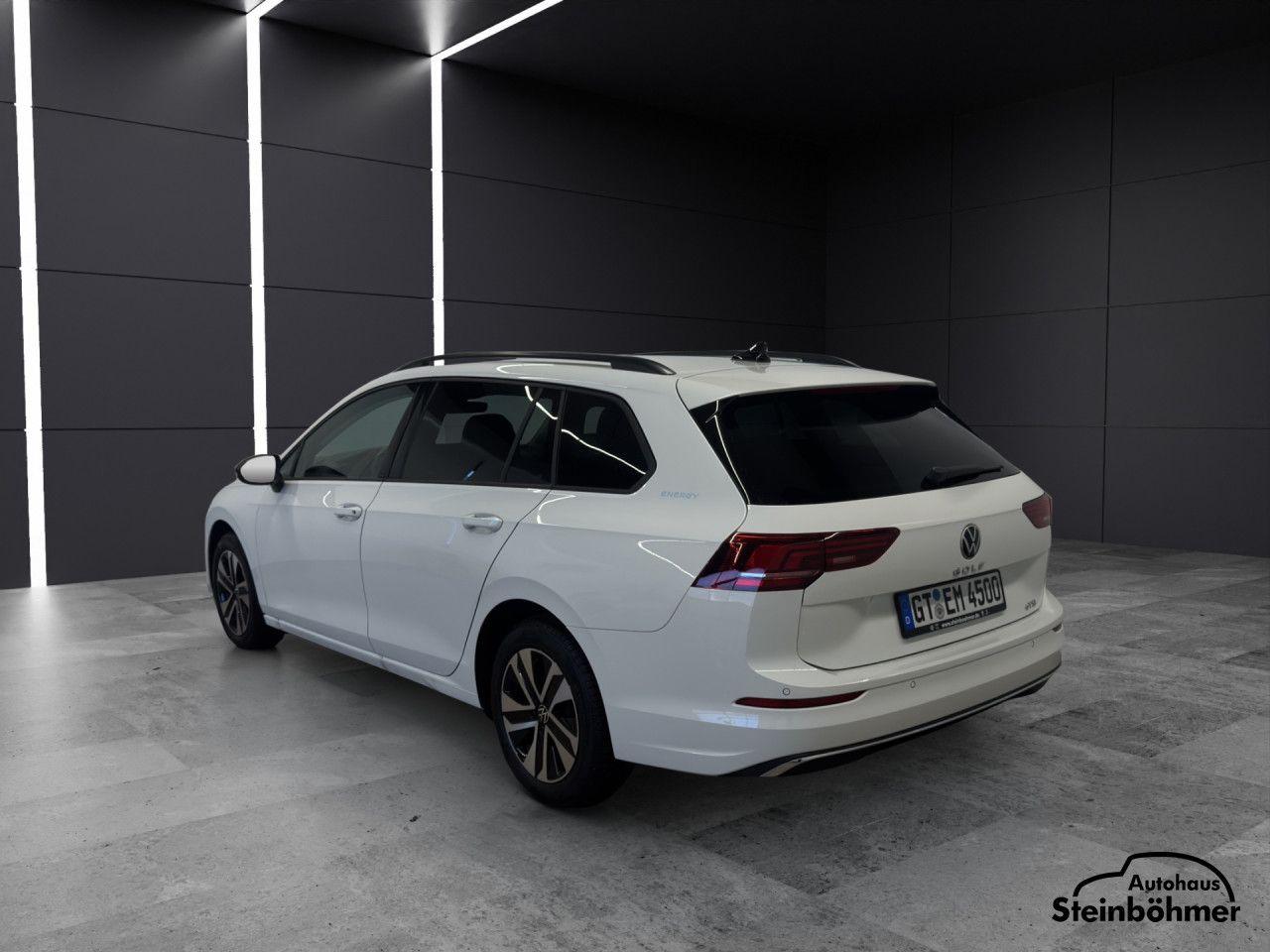 Volkswagen Golf 1.5 eTSI DSG Variant