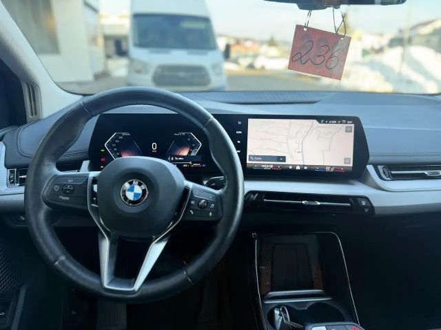 BMW 218 LENKRADHZ KAMERA LED