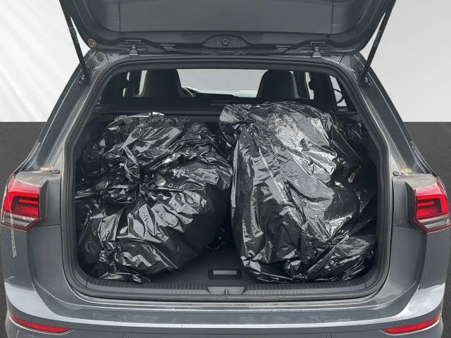 Volkswagen Golf DSG R-Line Variant