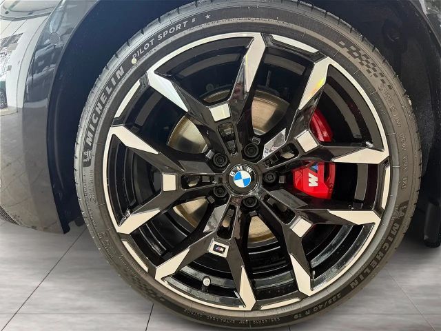 BMW 330 330e M-Sport xDrive
