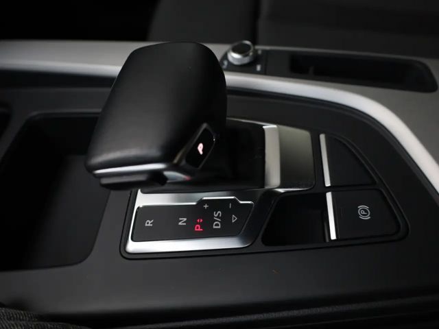 Audi A4 35 TFSI Sedan