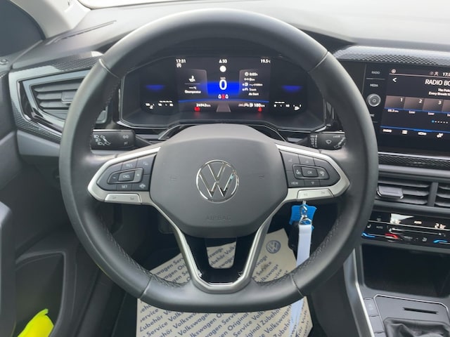 Volkswagen Polo TSI 5-Gang Navi LED PDC SH 8fach