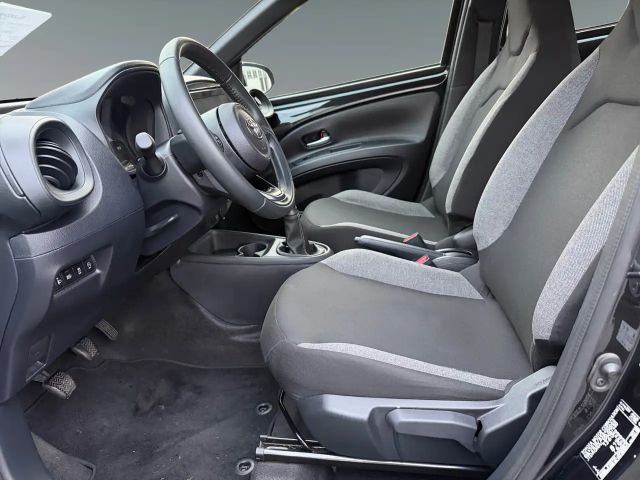 Toyota Aygo X Hatchback Play