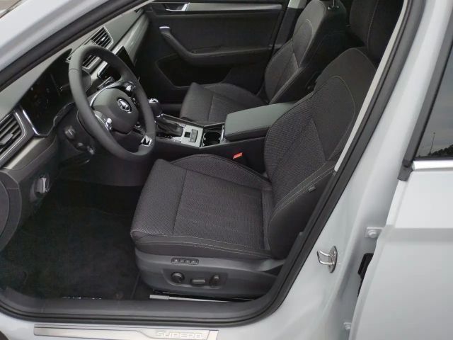 Skoda Superb 2.0 TDI Combi Style Style