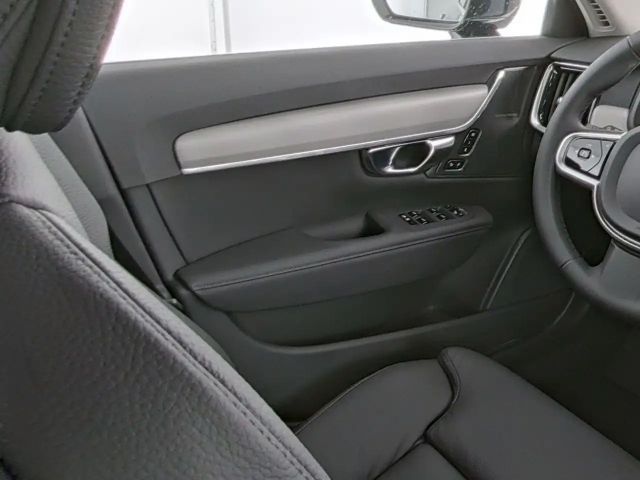 Volvo V90 AWD Core Recharge T6