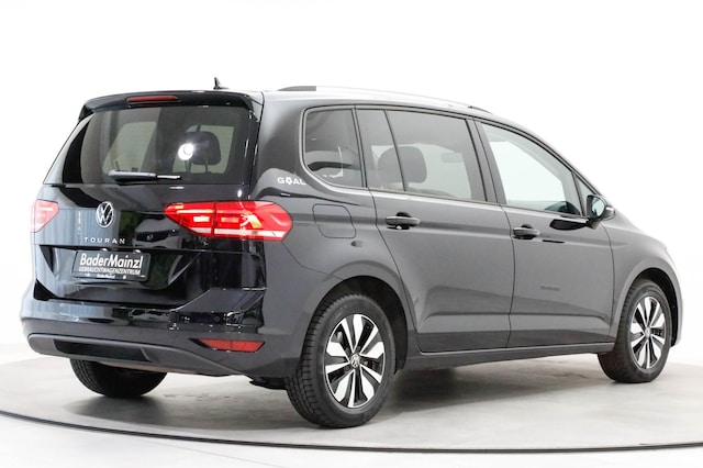 Volkswagen Touran 1.5 TSI DSG