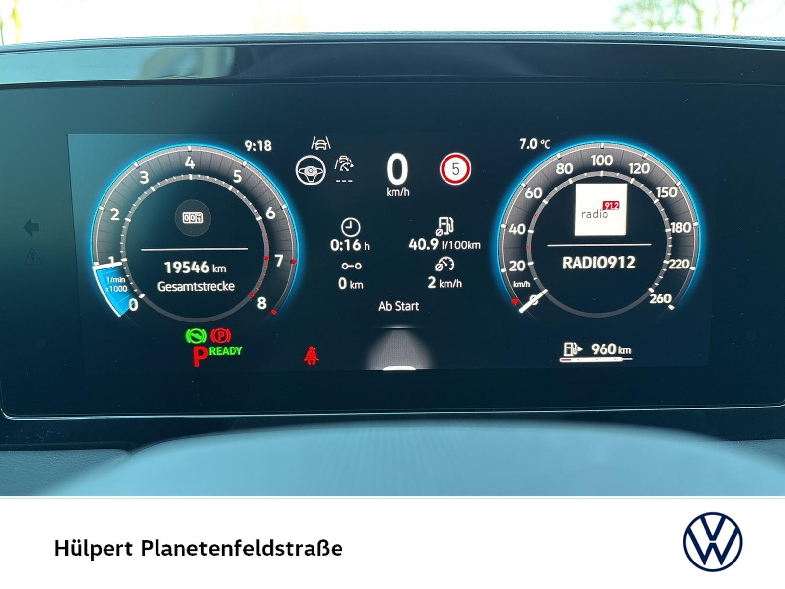 Volkswagen Passat 1.5 eTSI Business Variant