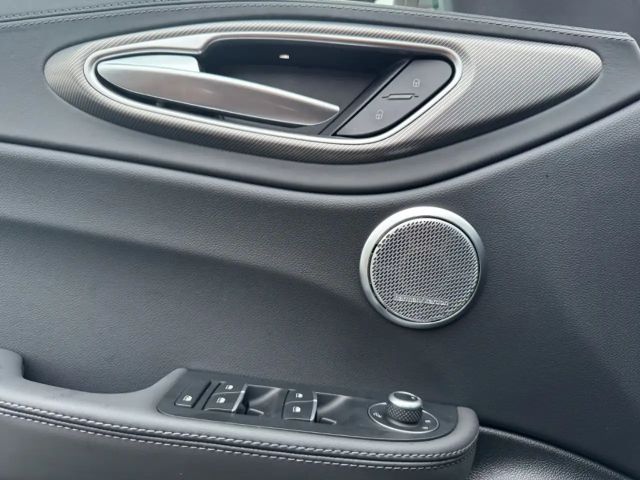 Alfa Romeo Giulia Q4