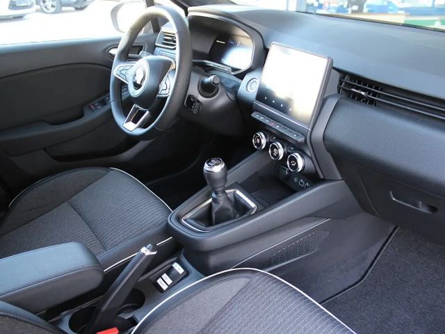 Mitsubishi Colt Intense