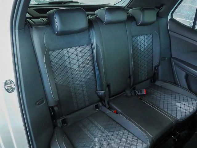 Volkswagen T-Cross 1.0 TSI DSG R-Line