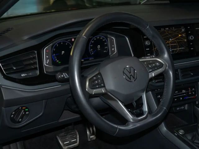 Volkswagen Taigo 1.0 TSI DSG R-Line Style