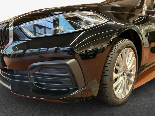 BMW 118 118i Advantage pakket Sedan