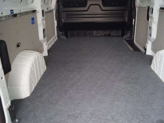 Volkswagen Transporter Lang T7