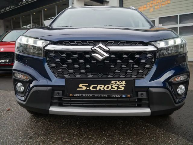 Suzuki S-Cross AllGrip Hybrid