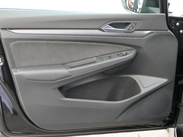 Volkswagen Golf DSG Sport