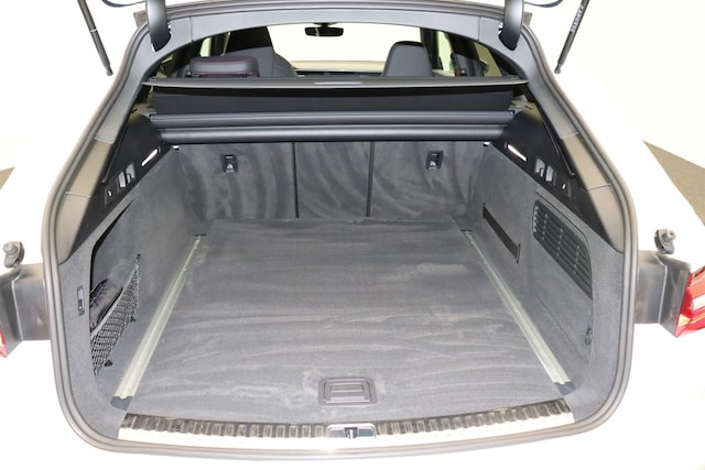 Audi S6 Avant Quattro