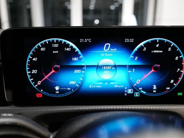 Mercedes-Benz A 250 4MATIC AMG Line