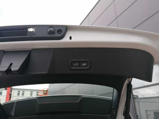 Volvo XC40 Dark Plus