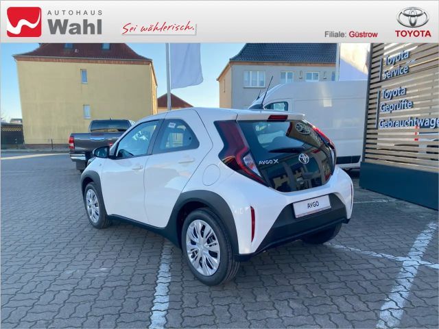 Toyota Aygo X 1.0 VVT-i Play