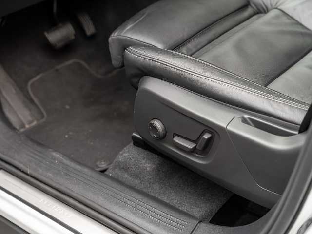 Volvo XC40 Bright Plus Recharge T4