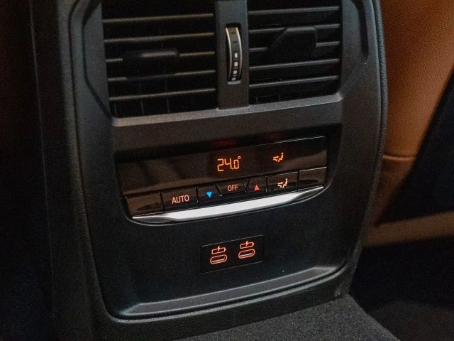 BMW 320 320d M-Sport Sedan xDrive