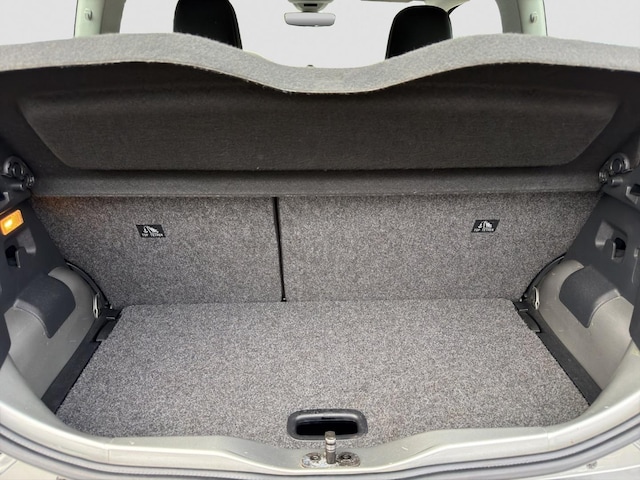 Volkswagen up! Allwetter connect Clima