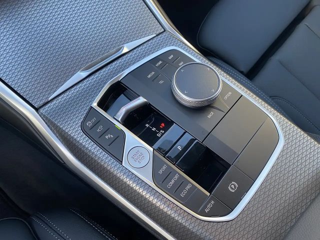 BMW 320 320d M-Sport xDrive