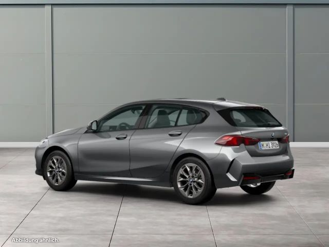 BMW 120 120i Sedan