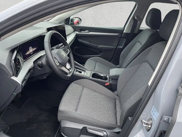 Volkswagen Golf 1.5 eTSI DSG Golf VIII Life