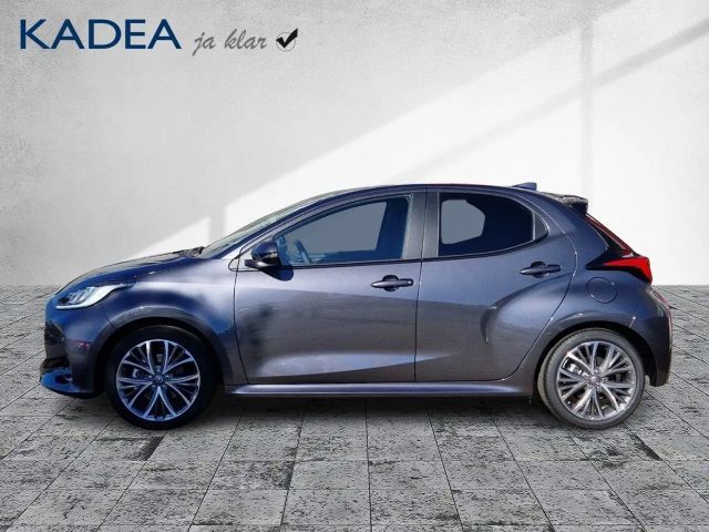 Toyota Yaris Hatchback Style