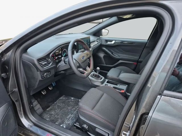 Ford Focus EcoBoost ST Line
