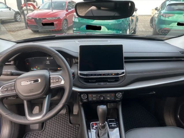 Jeep Compass Altitude Hybrid