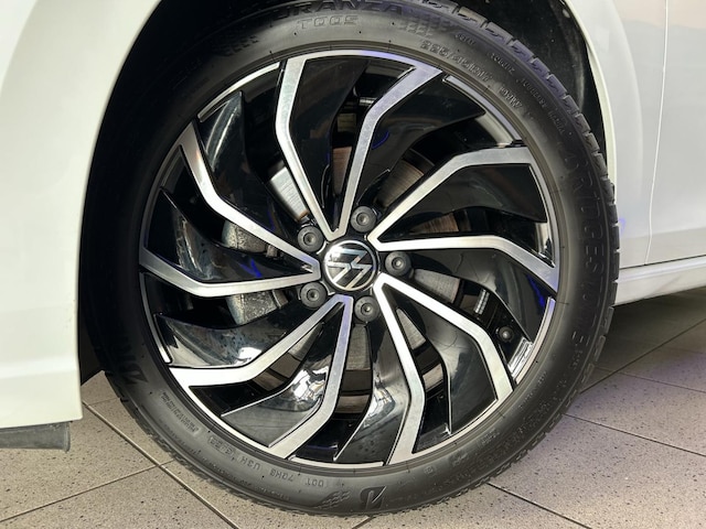 Volkswagen Golf 2.0 TDI DSG Style