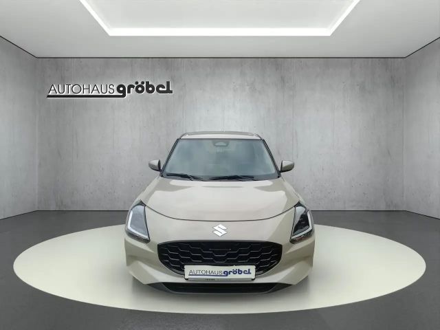 Suzuki Swift Club Hybrid