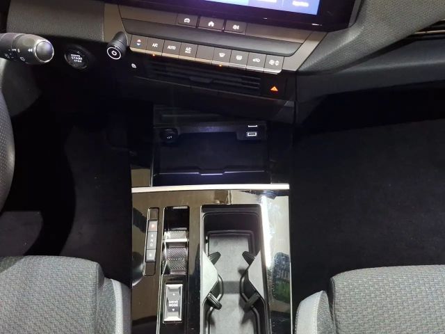 Opel Astra L 1.6 Plugin  incl. Wallbox LED+KlimaA+LM