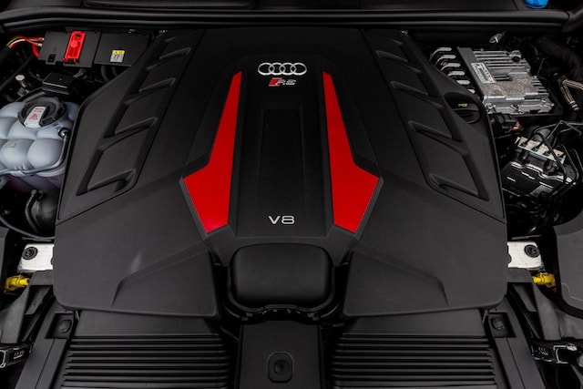 Audi RS Q8 Performance Quattro